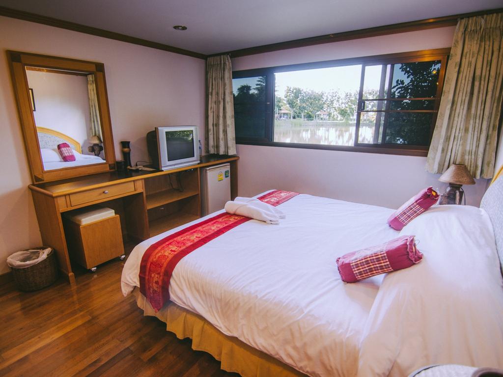 Tanita Lagoon Resort Udon Thani Oda fotoğraf