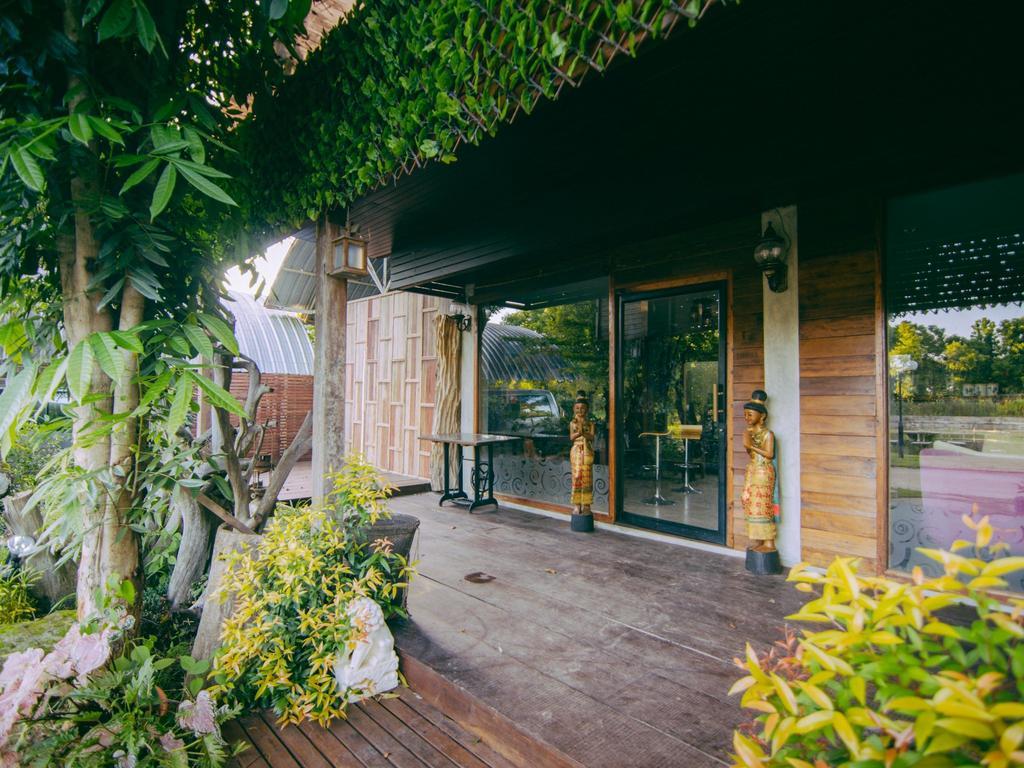 Tanita Lagoon Resort Udon Thani Dış mekan fotoğraf