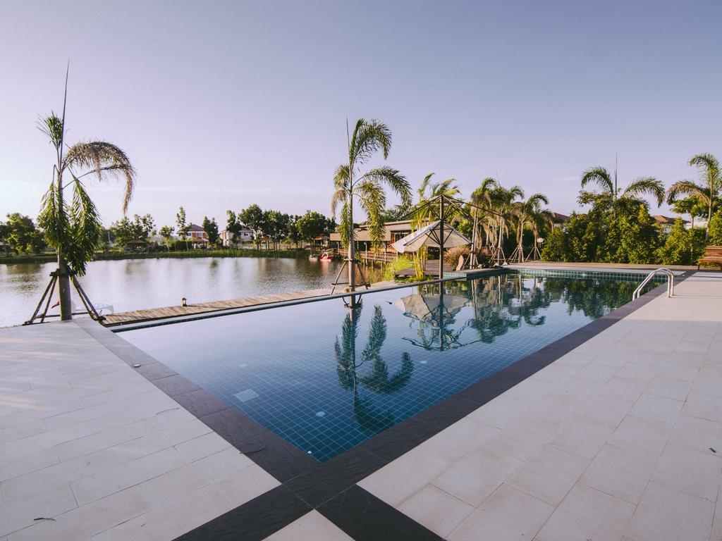 Tanita Lagoon Resort Udon Thani Dış mekan fotoğraf