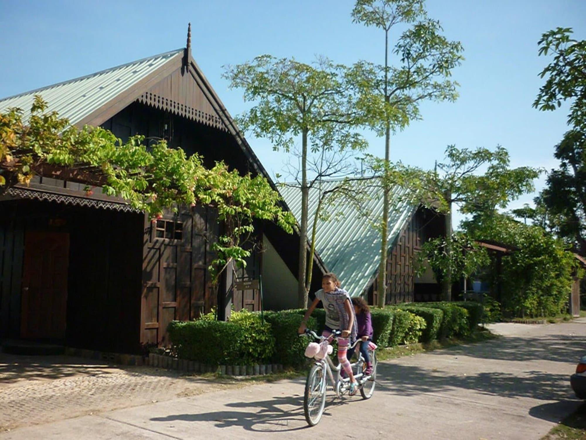 Tanita Lagoon Resort Udon Thani Dış mekan fotoğraf